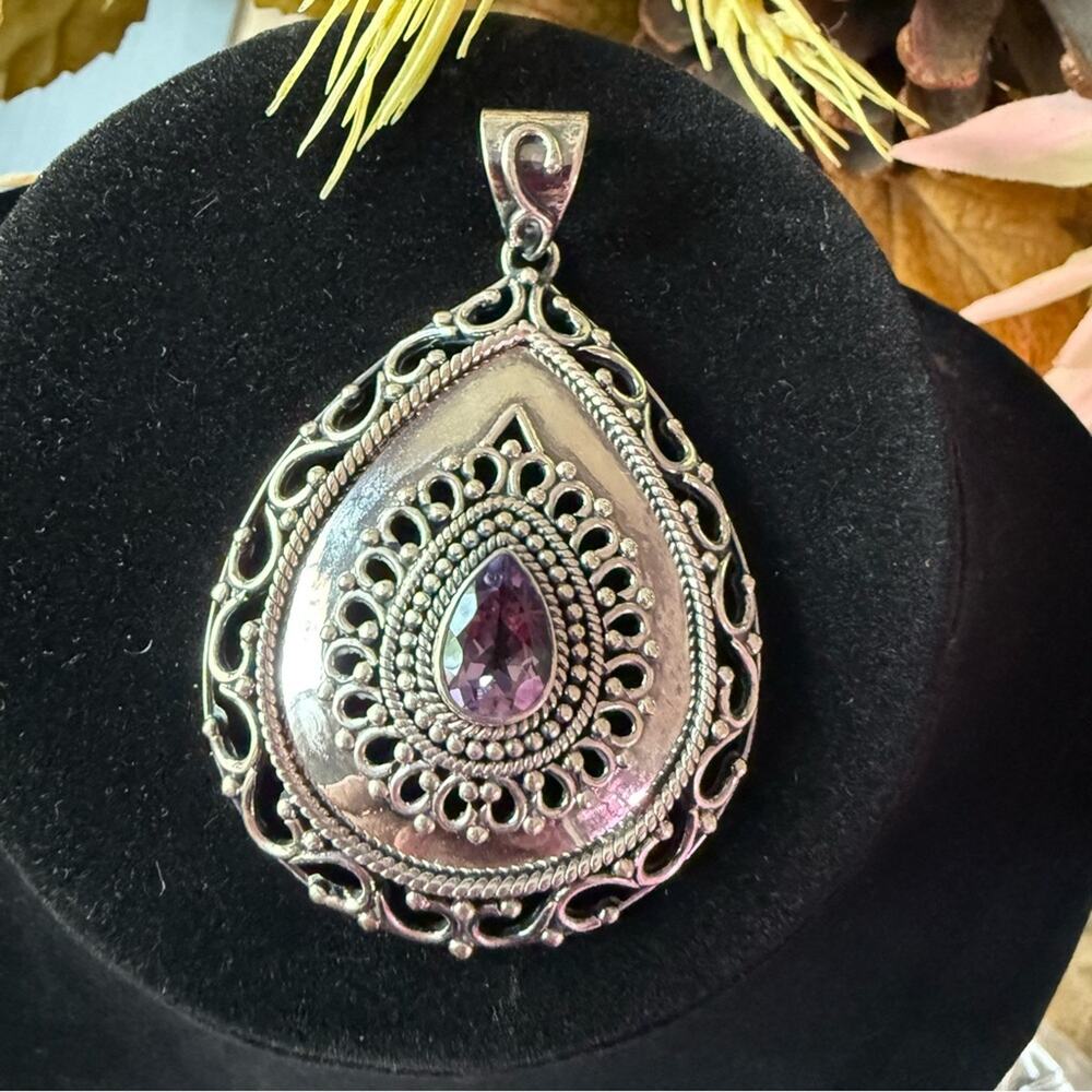 Doug Paulus 925 Sterling Silver Amethyst Pendant for a Necklace
